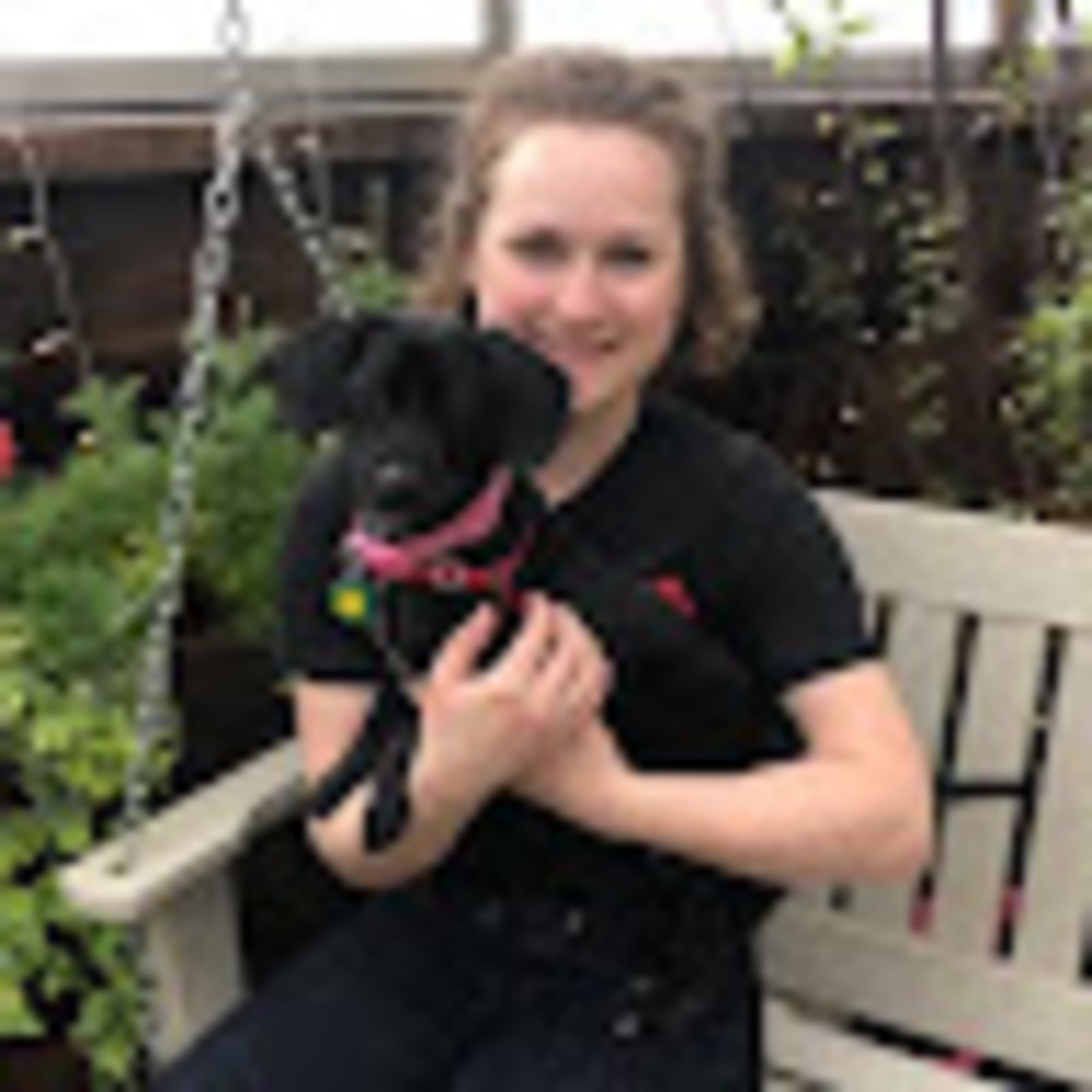 Meet your Posher, Andrea